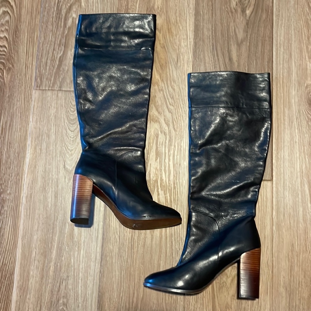 Dolce Vita black leather boots. Size 7.5
